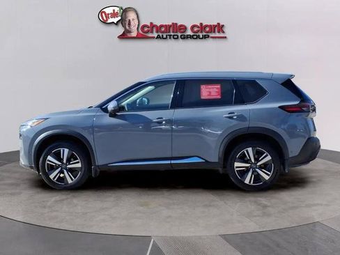 Certified 2023 Nissan Rogue SL w/ SL Premium Package FWD image 2