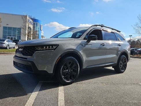 Used 2022 Kia Sorento S image 4