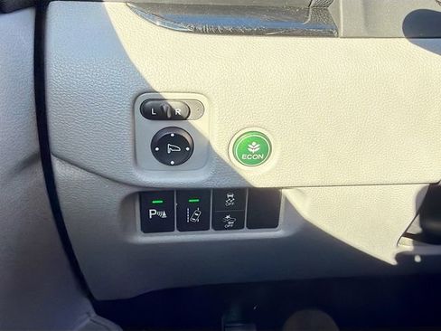 Used 2017 Honda Pilot Elite image 30