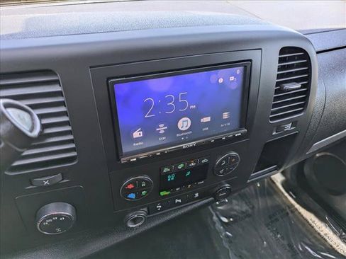 Used 2010 Chevrolet Silverado 1500 LT w/ Power Pack Plus AWD/4WD image 11