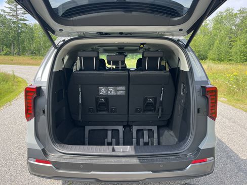 New 2026 Kia Carnival SX Prestige image 16