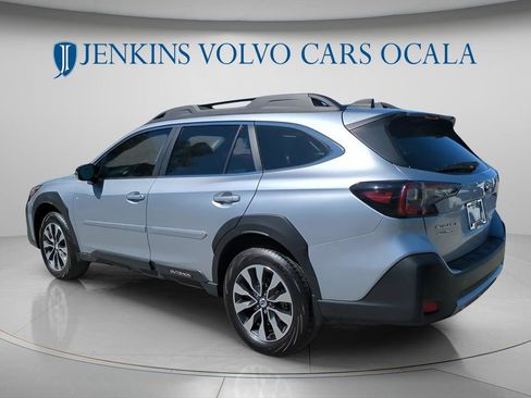 Used 2025 Subaru Outback Limited XT AWD/4WD image 6