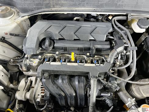 Used 2023 Hyundai Venue SEL FWD image 28