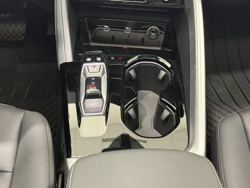 Certified 2025 Audi Q5 Premium Plus w/ Premium Plus AWD/4WD image 11