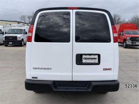 Used 2023 GMC Savana 3500 LS image 7
