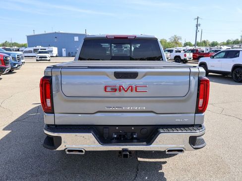 Used 2023 GMC Sierra 1500 SLT w/ SLT Premium Plus Package image 4