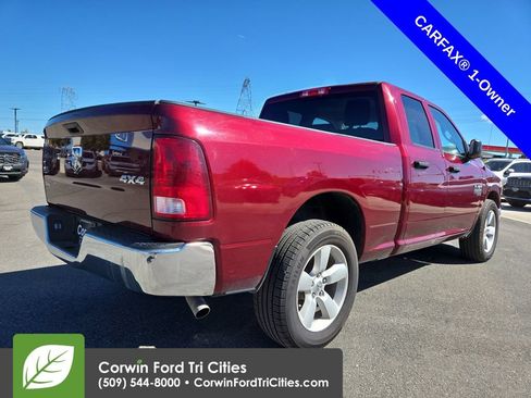 Used 2024 RAM 1500 Classic SLT AWD/4WD image 17