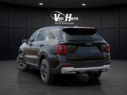 New 2026 Kia Sorento S