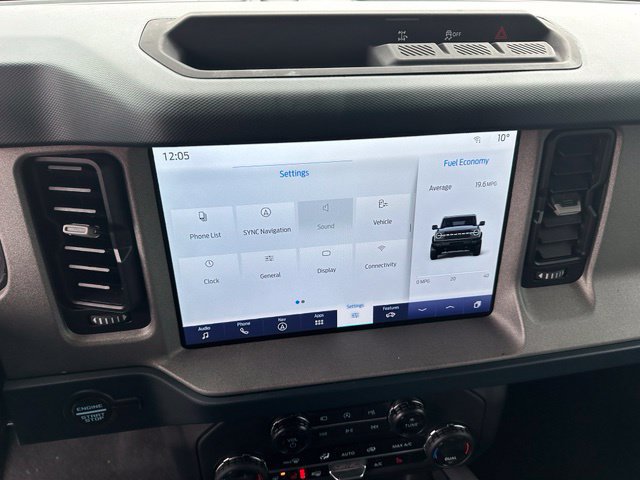 Used 2024 Ford Bronco Outer Banks AWD/4WD image 24
