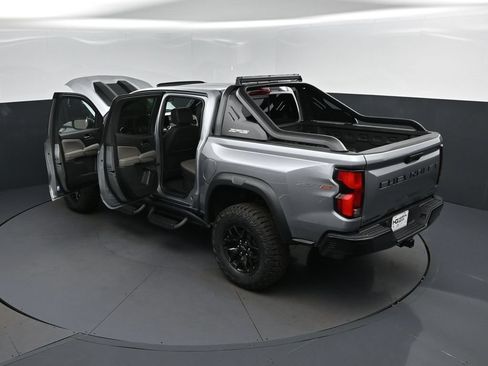 New 2026 Chevrolet Colorado ZR2 w/ Midnight Edition AWD/4WD image 2