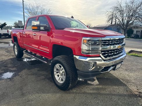 Used 2017 Chevrolet Silverado 1500 LTZ w/ LTZ Plus Package image 7