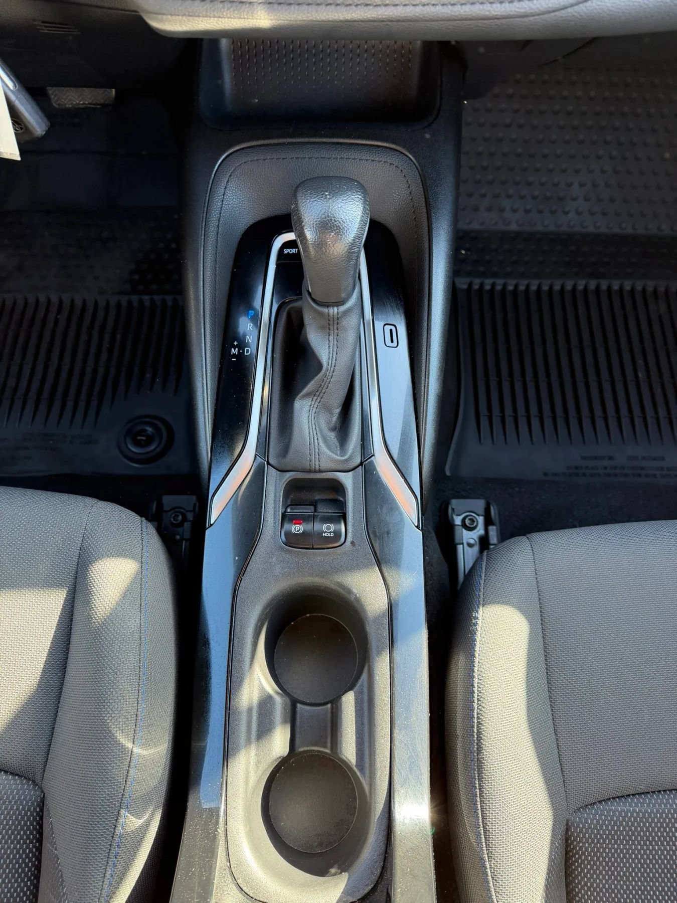 Used 2020 Toyota Corolla SE FWD image 16