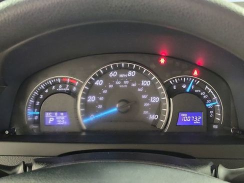 Used 2012 Toyota Camry LE FWD image 26