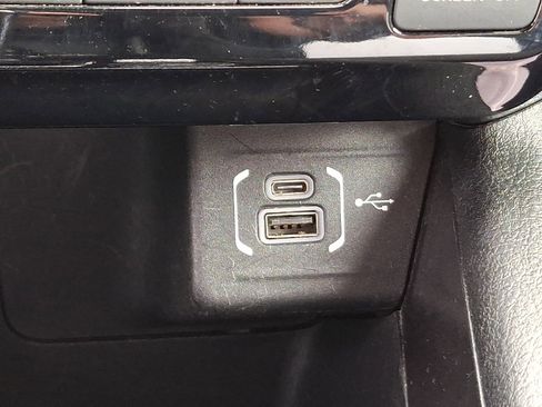 Used 2023 Jeep Compass Sport image 26