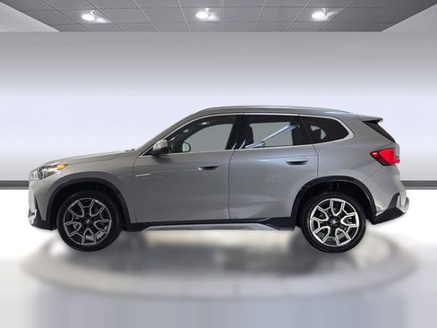 Used 2026 BMW X1 xDrive28i w/ Convenience Package AWD/4WD image 2