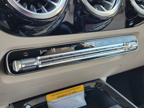 Used 2025 Mercedes-Benz GLA 250 GLA 250 image 26