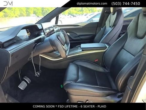 Used 2022 Tesla Model X Plaid AWD/4WD image 9