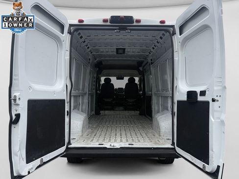 Used 2025 RAM ProMaster 2500 w/ Convenience Group FWD image 18