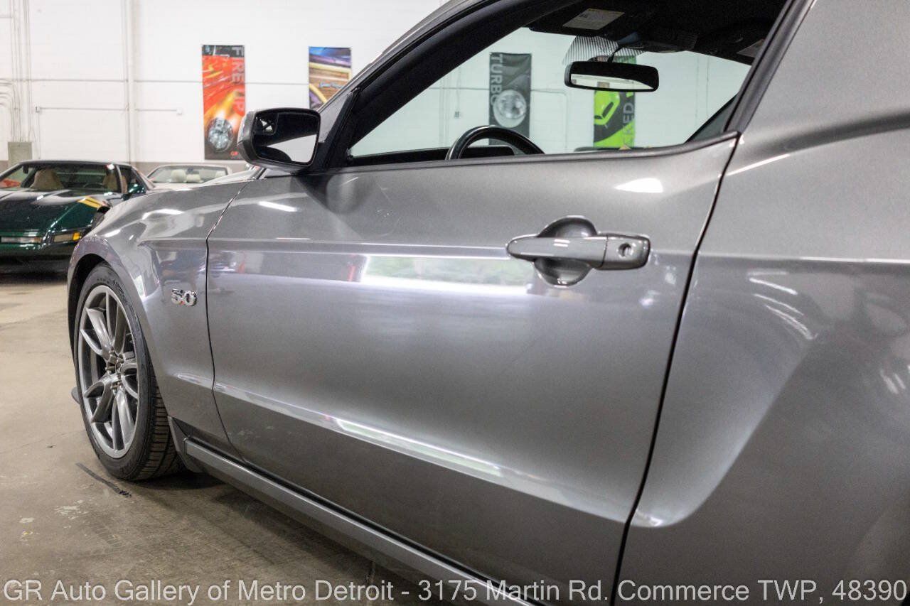 Used 2014 Ford Mustang GT Premium w/ GT Track Package RWD image 22