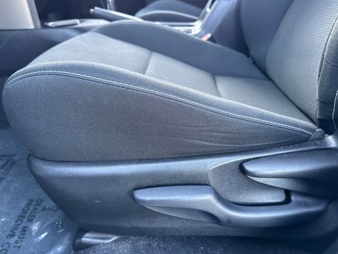 Used 2017 Toyota RAV4 XLE w/ Plus Extra Value Package image 14