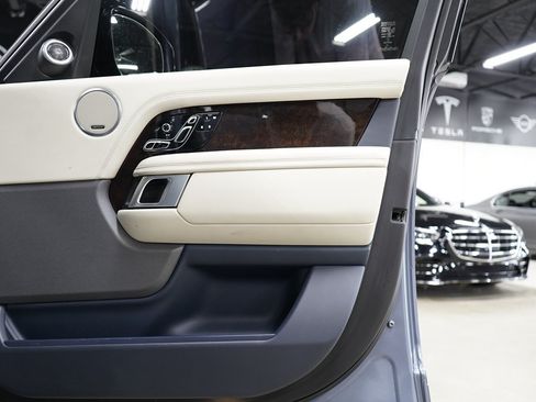 Used 2020 Land Rover Range Rover HSE AWD/4WD image 22