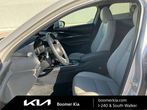 Used 2024 MAZDA CX-30 AWD 2.5 S w/ Preferred Package image 17