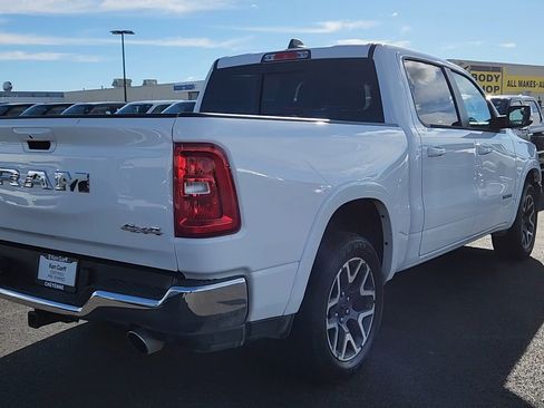 Used 2025 RAM 1500 Laramie AWD/4WD image 2