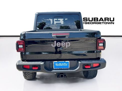Used 2023 Jeep Gladiator Rubicon w/ LED Lighting Group AWD/4WD image 6