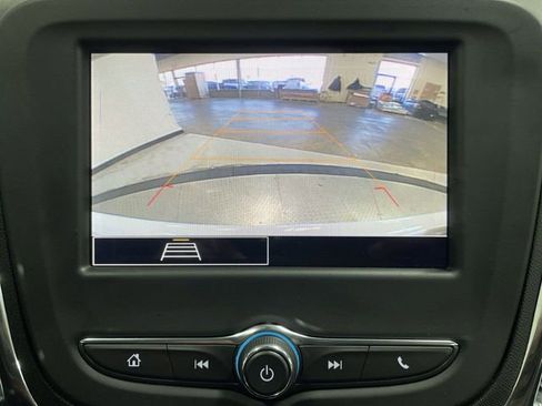 Used 2022 Chevrolet Equinox LT image 17