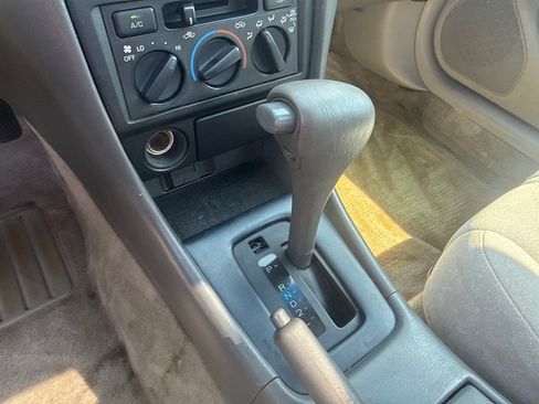 Used 1999 Toyota Camry LE FWD image 16