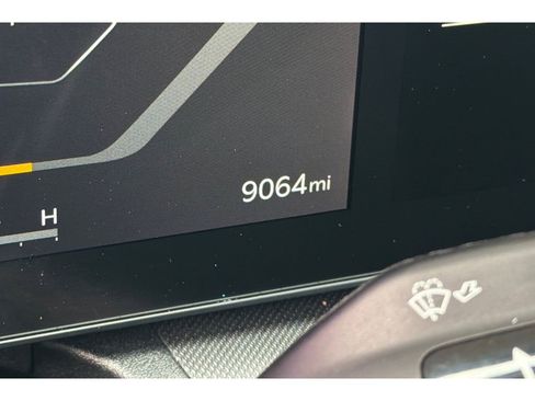 Used 2025 Kia K4 EX FWD image 28