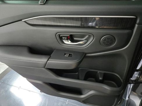 Used 2023 Honda Pilot Elite image 19