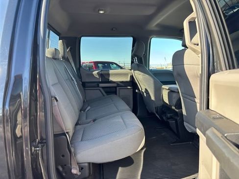 Used 2016 Ford F150 XLT w/ Equipment Group 301A Mid image 10