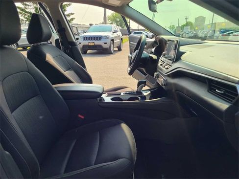 Used 2023 Nissan Altima 2.5 SV image 18