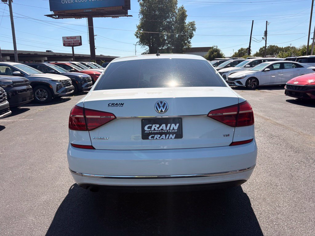 Used 2016 Volkswagen Passat 1.8T S FWD image 6