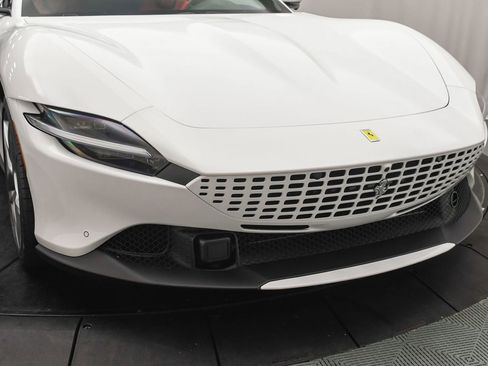 Certified 2024 Ferrari Roma image 26