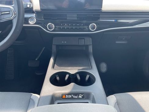 Used 2025 Honda Prologue EX image 11