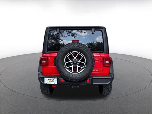 Used 2026 Jeep Wrangler Unlimited Rubicon AWD/4WD image 8