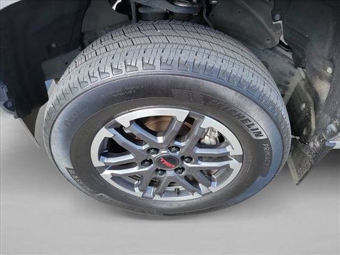 Used 2024 Toyota Tacoma TRD Sport RWD image 9