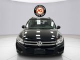 Used 2017 Volkswagen Tiguan S image 2
