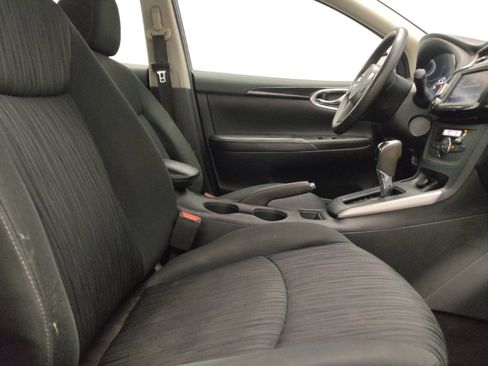 Used 2019 Nissan Sentra SV FWD image 21