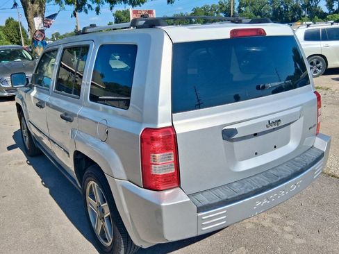 Used 2007 Jeep Patriot Limited w/ Driver Convenience Group image 5