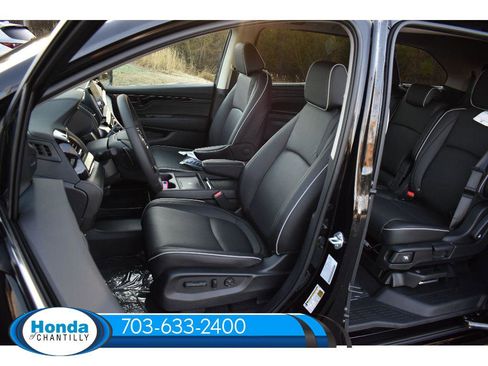 New 2026 Honda Odyssey Touring image 26