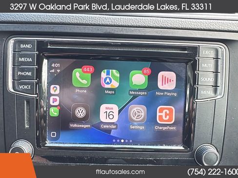 Used 2017 Volkswagen Jetta SE FWD image 50