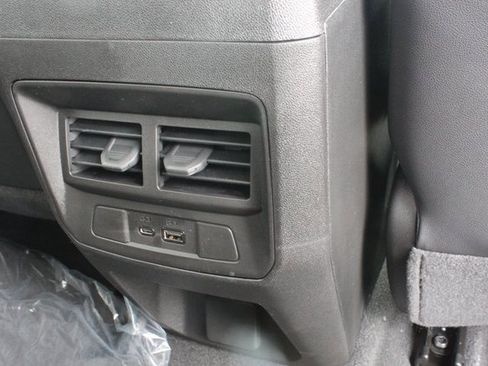 New 2026 GMC Canyon AT4 w/ Technology Plus Package image 24