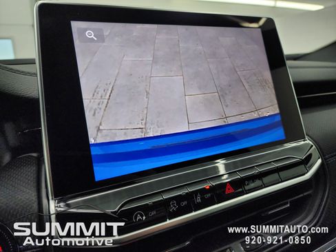 New 2026 Jeep Compass Limited image 17