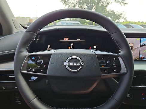 New 2026 Nissan Murano Platinum AWD/4WD image 18