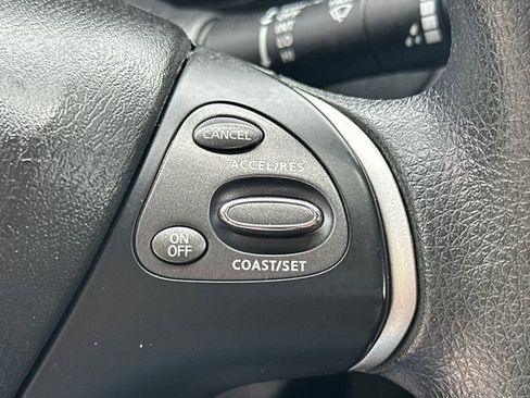 Used 2019 Nissan Pathfinder S AWD/4WD image 33