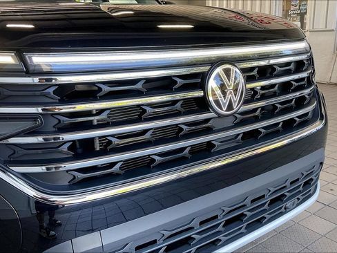 Used 2026 Volkswagen Atlas SE AWD/4WD image 27