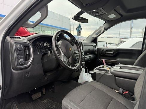 Used 2020 Chevrolet Silverado 2500 LT w/ Convenience Package image 9